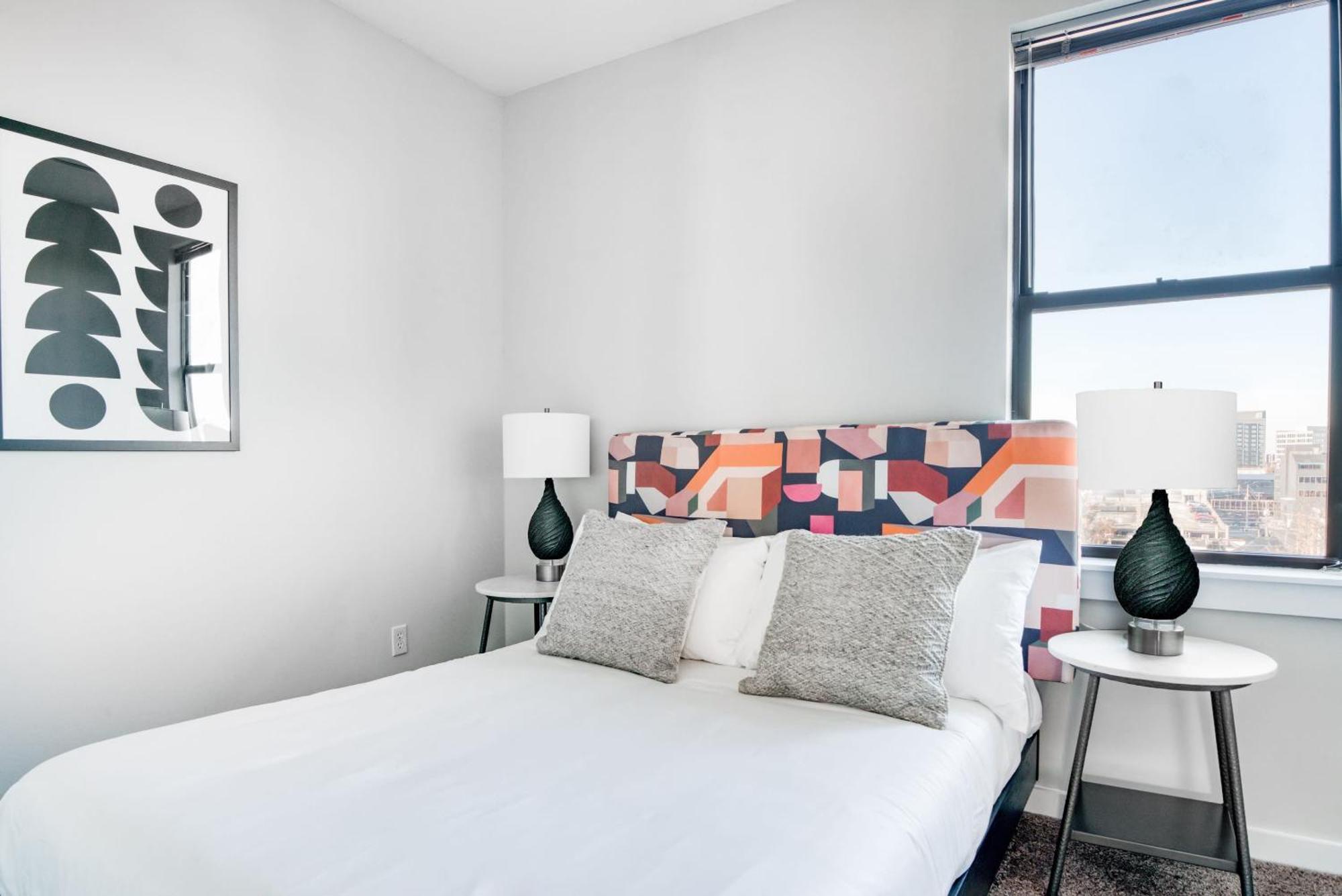 Cozysuites Music Row Bold 1Br W Free Parking ناشفيل المظهر الخارجي الصورة